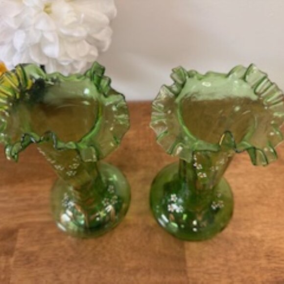 Antique Victorian Green Ruffle Glass Vases Hand Painted Enamel Florals and Gold - Picture 3 of 7